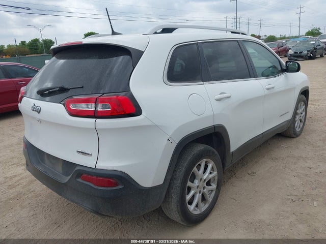 Продажа на аукционе авто 2017 Jeep Cherokee Latitude Fwd, vin: 1C4PJLCS8HW535113, номер лота: 44738191
