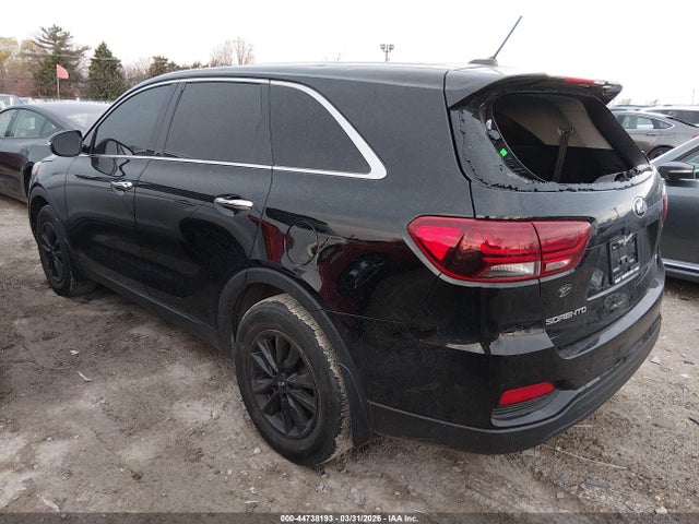 44738193 :رقم المزاد ، 5XYPG4A39KG534752 vin ، 2019 Kia Sorento 2.4l L مزاد بيع