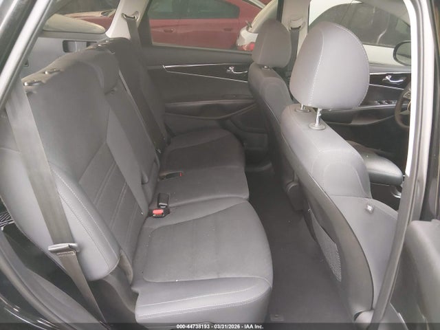44738193 :رقم المزاد ، 5XYPG4A39KG534752 vin ، 2019 Kia Sorento 2.4l L مزاد بيع