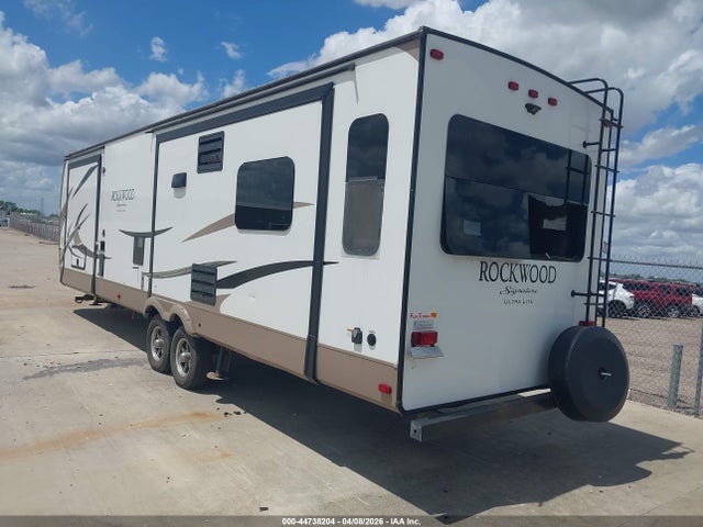Продаж на аукціоні авто 2018 Forest River Rockwood, vin: 4X4TRLH21J1879928, номер лоту: 44738204