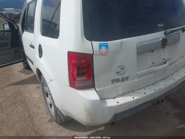 44738217 :رقم المزاد ، 5FNYF3H25BB046453 vin ، 2011 Honda Pilot Lx مزاد بيع