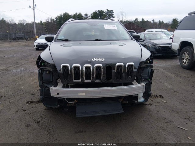 1C4PJLCB4GW342701 Jeep Cherokee Latitude