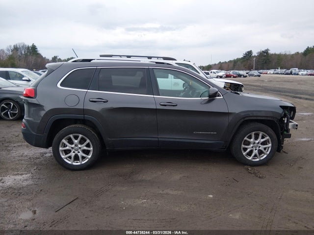 1C4PJLCB4GW342701 Jeep Cherokee Latitude