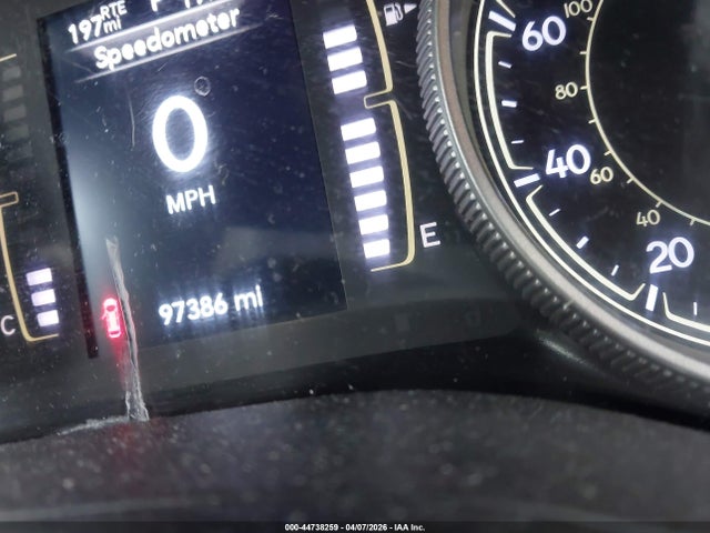 44738259 :رقم المزاد ، 1C4PJMLB4KD295227 vin ، 2019 Jeep Cherokee Latitude Plus 4x4 مزاد بيع