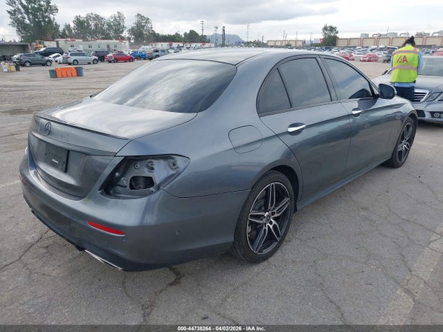 44738264 :رقم المزاد ، WDDZF6JB8KA498010 vin ، 2019 Mercedes-benz E 450 4matic مزاد بيع