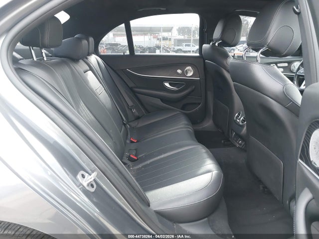 44738264 :رقم المزاد ، WDDZF6JB8KA498010 vin ، 2019 Mercedes-benz E 450 4matic مزاد بيع