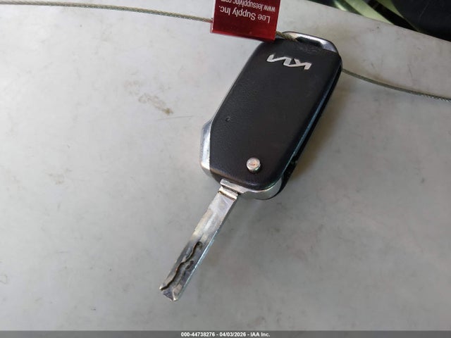 44738276 :رقم المزاد ، 3KPF24AD5NE437052 vin ، 2022 Kia Forte Lxs مزاد بيع