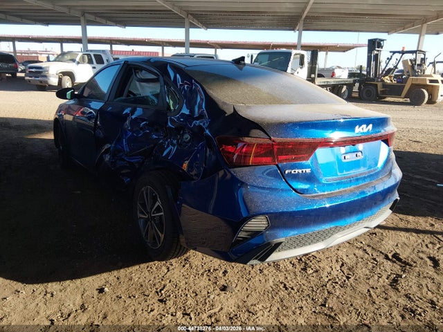 44738276 :رقم المزاد ، 3KPF24AD5NE437052 vin ، 2022 Kia Forte Lxs مزاد بيع