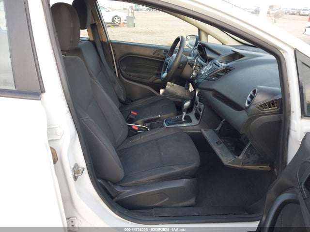 Ford FIESTA SE 2018 3FADP4BJ2JM134667 Image 5