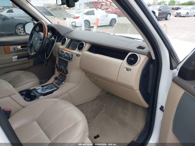 Aukcja sprzedaży 2016 Land Rover Lr4, vin: SALAG2V63GA823267, numer aukcji: 44738301