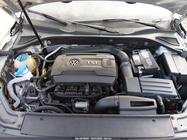2016 Volkswagen Passat 1.8t Se მანქანა იყიდება აუქციონზე, vin: 1VWBT7A3XGC019761, აუქციონის ნომერი: 44738307