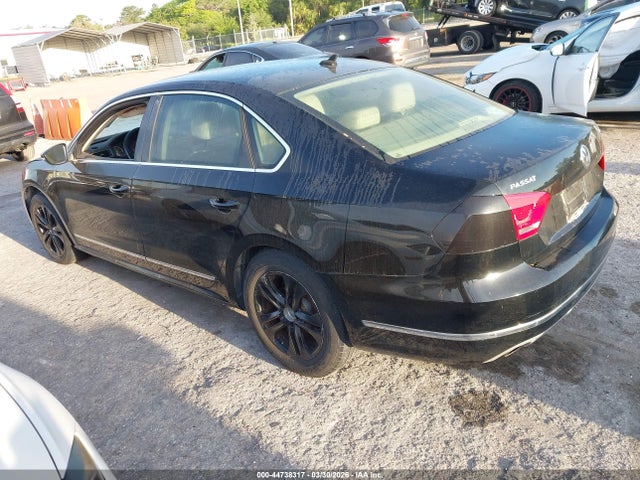 Продаж на аукціоні авто 2012 Volkswagen Passat 2.0l Tdi Sel Premium, vin: 1VWCN7A34CC025449, номер лоту: 44738317