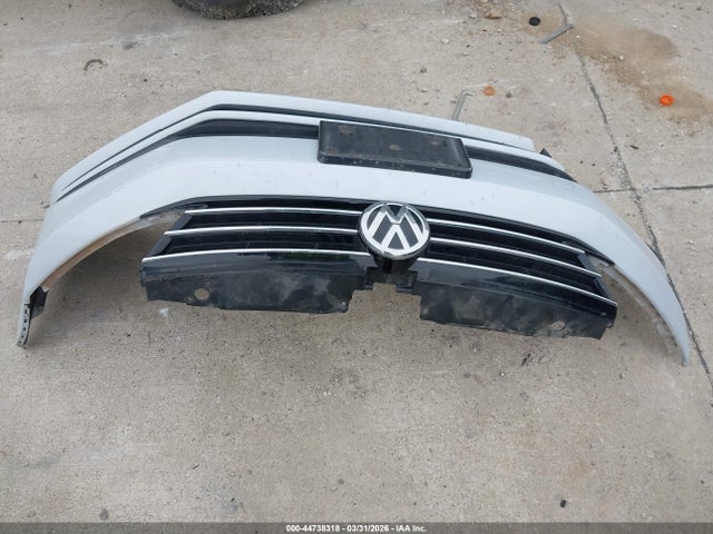 2017 Volkswagen Jetta 1.8t Sel/1.8t Sel Premium მანქანა იყიდება აუქციონზე, vin: 3VWL17AJ1HM414677, აუქციონის ნომერი: 44738318