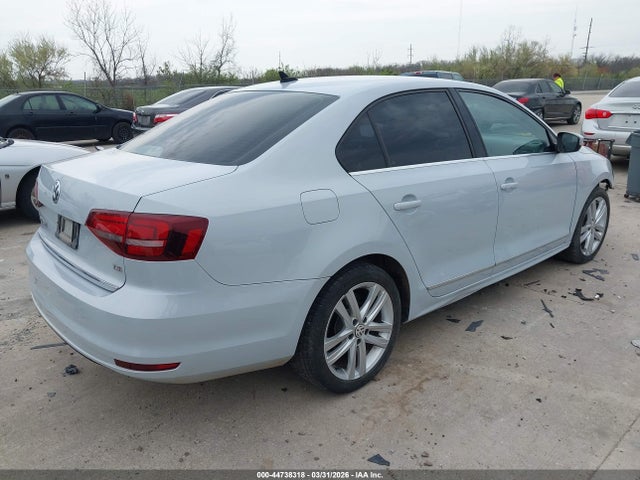 2017 Volkswagen Jetta 1.8t Sel/1.8t Sel Premium მანქანა იყიდება აუქციონზე, vin: 3VWL17AJ1HM414677, აუქციონის ნომერი: 44738318