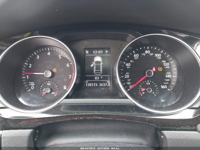 2017 Volkswagen Jetta 1.8t Sel/1.8t Sel Premium მანქანა იყიდება აუქციონზე, vin: 3VWL17AJ1HM414677, აუქციონის ნომერი: 44738318