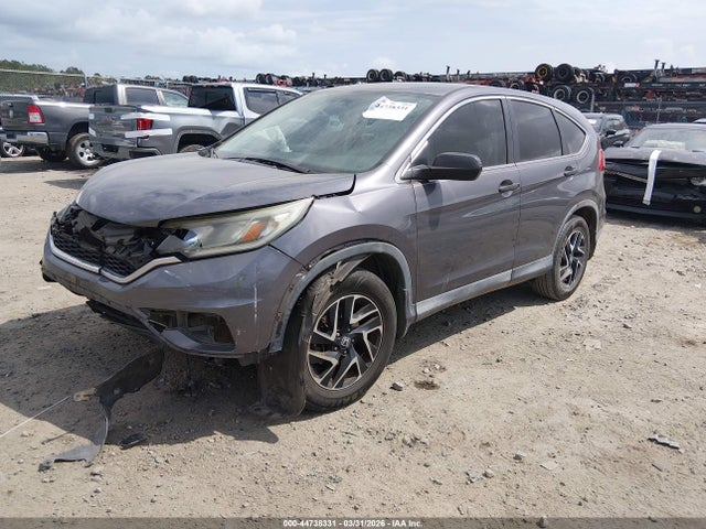 Honda CR-V SE 2016 2HKRM3H48GH541055 Image 2