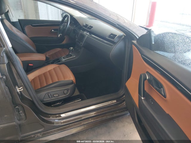 Продажа на аукционе авто 2017 Volkswagen Cc 2.0t R-line Executive, vin: WVWFP7AN1HE501857, номер лота: 44738333