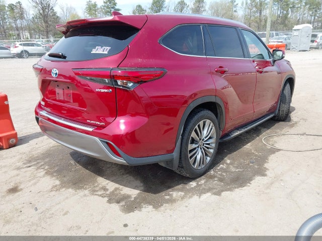 2022 TOYOTA HIGHLANDER 5TDEBRCH4NS081062 Photo 3