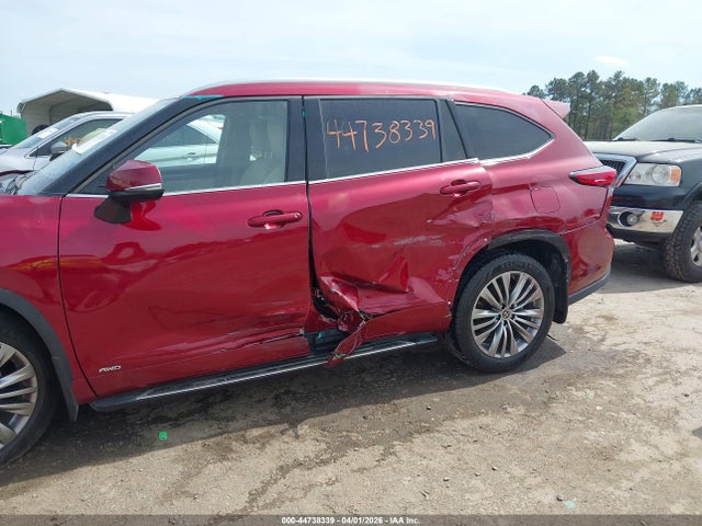 2022 TOYOTA HIGHLANDER 5TDEBRCH4NS081062 Photo 5
