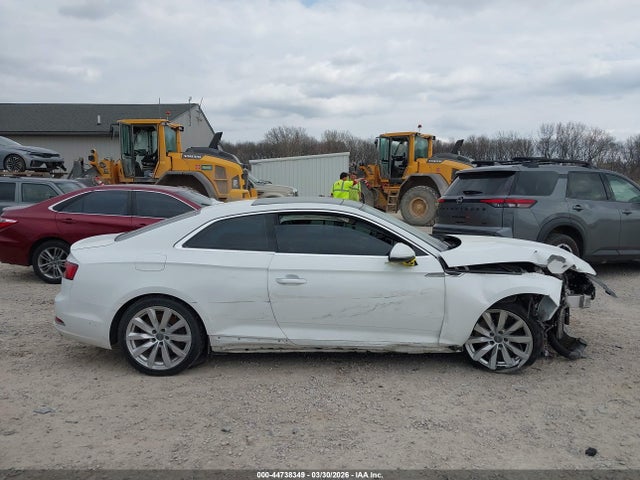 2018 Audi A5 2.0t Premium მანქანა იყიდება აუქციონზე, vin: WAUPNAF55JA133886, აუქციონის ნომერი: 44738349