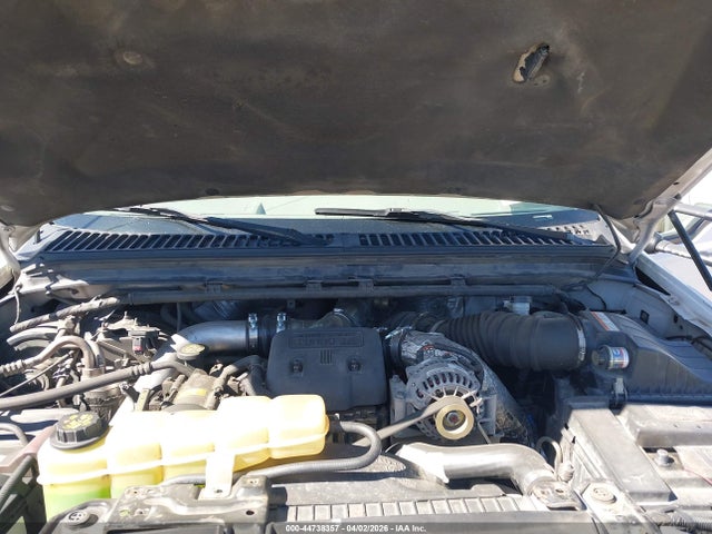 44738357 :رقم المزاد ، 1FTSW31F6YEA20294 vin ، 2000 Ford F-350 Lariat/xl/xlt مزاد بيع