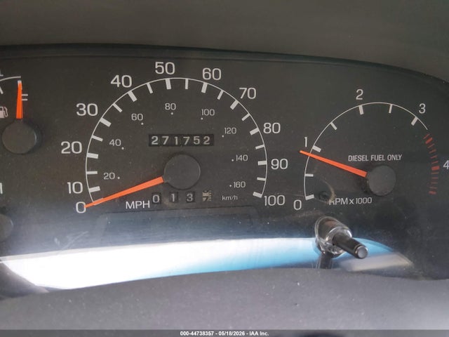 44738357 :رقم المزاد ، 1FTSW31F6YEA20294 vin ، 2000 Ford F-350 Lariat/xl/xlt مزاد بيع