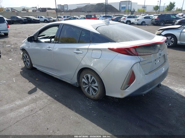 2019 Toyota Prius Prime Advanced მანქანა იყიდება აუქციონზე, vin: JTDKARFP1K3108613, აუქციონის ნომერი: 44738393