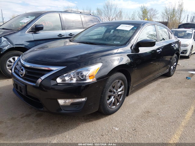Nissan Altima 2.5 S 2015 1N4AL3AP3FC476393 Image 2