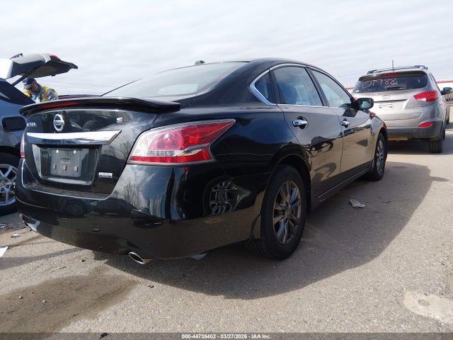 Nissan Altima 2.5 S 2015 1N4AL3AP3FC476393 Image 4