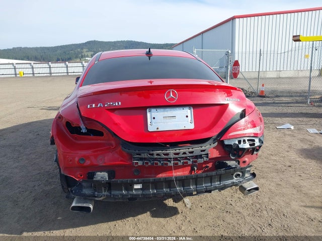 WDDSJ4GB2EN134190 Mercedes-Benz CLA 250 4MATIC