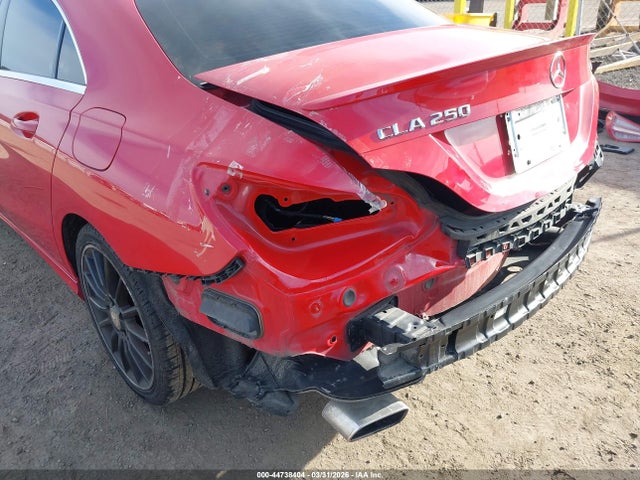 WDDSJ4GB2EN134190 Mercedes-Benz CLA 250 4MATIC