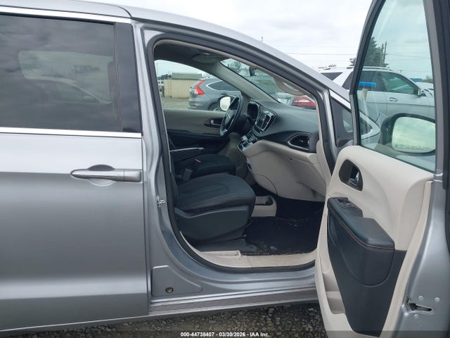 Продажа на аукционе авто 2019 Chrysler Pacifica Lx, vin: 2C4RC1CG4KR700805, номер лота: 44738407