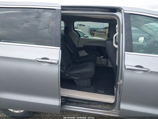 Продажа на аукционе авто 2019 Chrysler Pacifica Lx, vin: 2C4RC1CG4KR700805, номер лота: 44738407