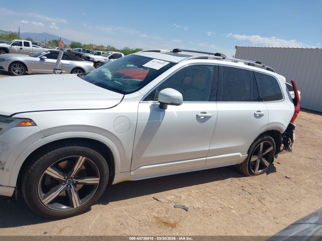 YV4BC0PK8G1068636 Volvo Xc90 Hybrid T8 Momentum
