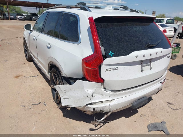 YV4BC0PK8G1068636 Volvo Xc90 Hybrid T8 Momentum