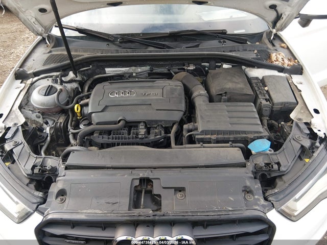 44738425 :رقم المزاد ، WAUB8GFF1G1106531 vin ، 2016 Audi A3 2.0t Premium مزاد بيع