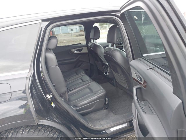 44738448 :رقم المزاد ، WA1LHAF79KD026604 vin ، 2019 Audi Q7 45 Premium مزاد بيع