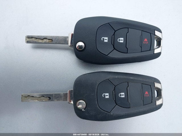 3GNCJKSB8LL113682 Chevrolet Trax Fwd Ls