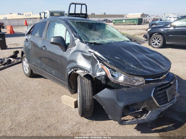 3GNCJKSB8LL113682 Chevrolet Trax Fwd Ls