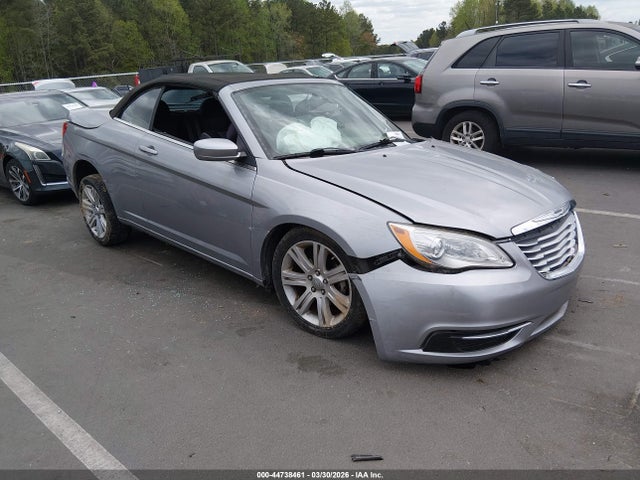 2014 CHRYSLER 200 1C3BCBEGXEN107461