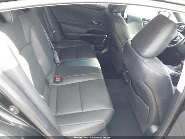 Продажа на аукционе авто 2025 Lexus Es 300h, vin: 58ADA1C10SU055640, номер лота: 44738471