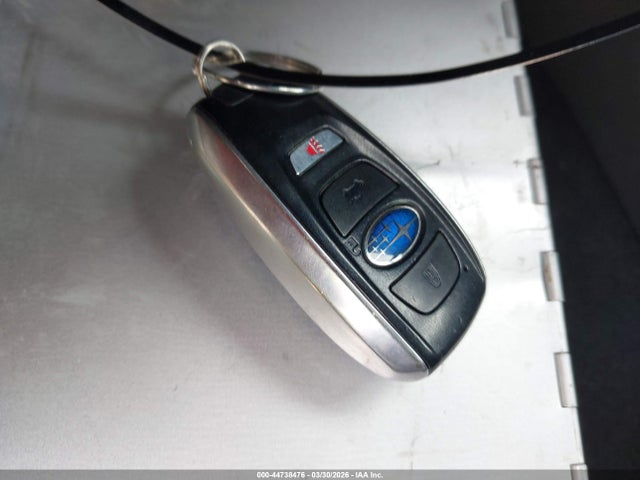 4S4BTANC4P3115360 Subaru Outback Limited