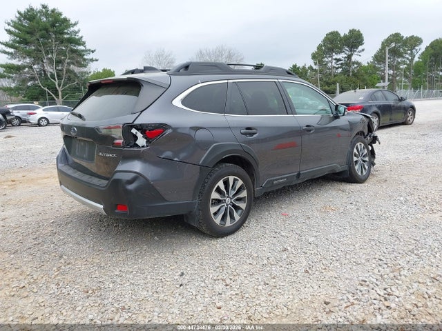 4S4BTANC4P3115360 Subaru Outback Limited