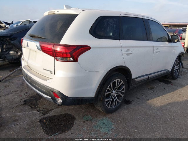 2017 MITSUBISHI OUTLANDER JA4AD3A35HZ053698 Photo 3