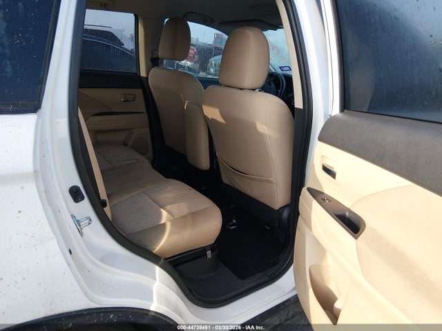 2017 MITSUBISHI OUTLANDER JA4AD3A35HZ053698 Photo 7