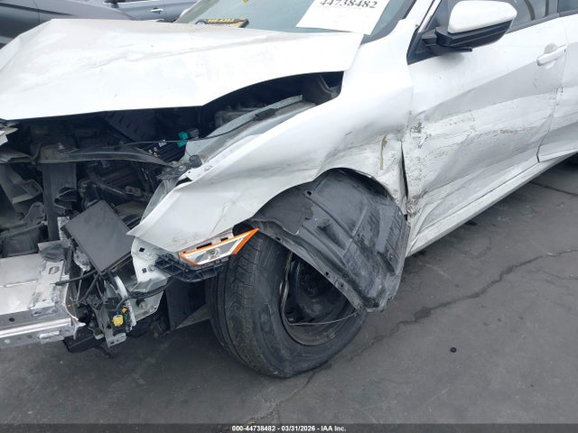 44738482 :رقم المزاد ، 2HGFC2F68LH571262 vin ، 2020 Honda Civic Lx مزاد بيع