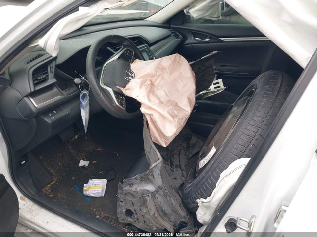 44738482 :رقم المزاد ، 2HGFC2F68LH571262 vin ، 2020 Honda Civic Lx مزاد بيع