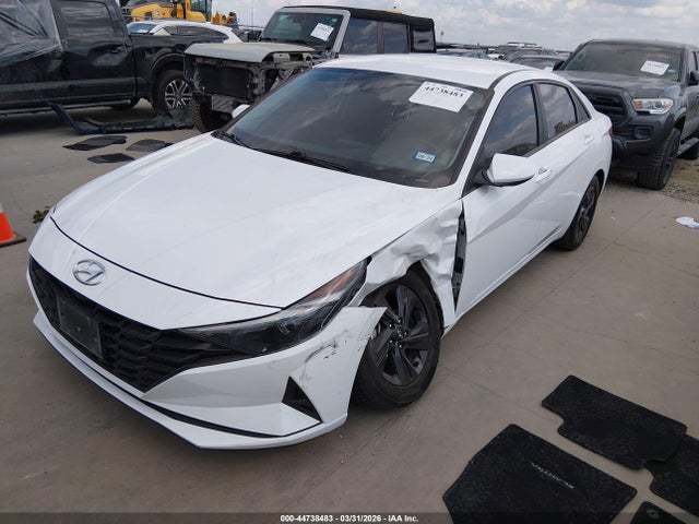 Продажа на аукционе авто 2022 Hyundai Elantra Sel, vin: 5NPLM4AGXNH068627, номер лота: 44738483