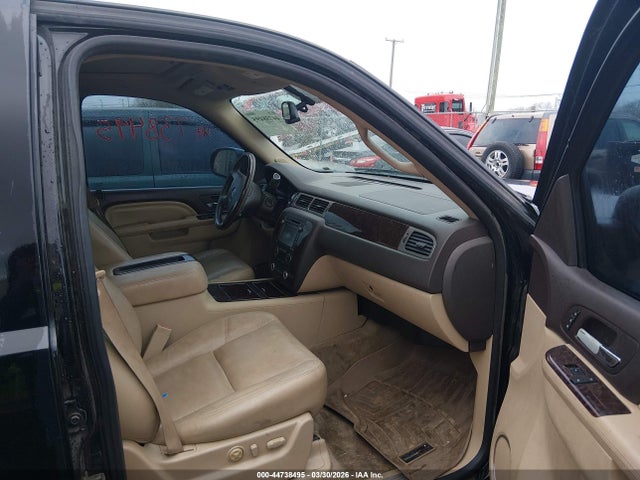 44738495 :رقم المزاد ، 1GKS2EEF1CR147266 vin ، 2012 Gmc Yukon Denali مزاد بيع