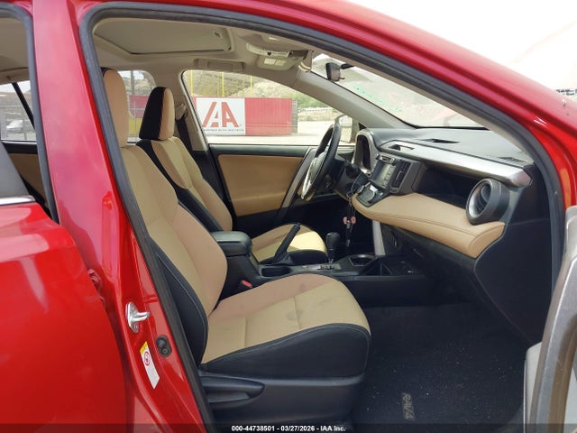 Toyota Rav4 Xle 2016 JTMWFREV4GJ081994 Image 5